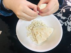 -何老二卤汁凉粉