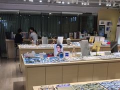 -鲸渝眼镜·浅目视光(春熙路店)