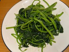-莲餐厅·湖北菜·藕汤是头牌(愚园路店)