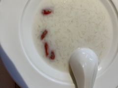 -燕庭·纯燕窝·甜品下午茶(南京西路店)