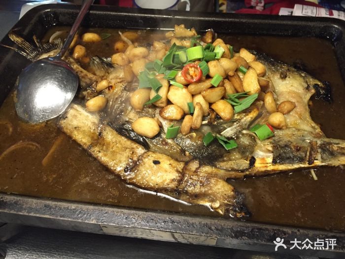 探鱼(岭南新天地店)蒜香鮰鱼图片 - 第1张