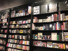 -诚品(信义店)