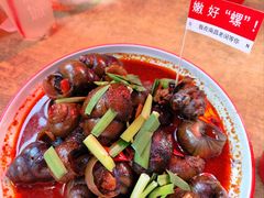 -老闵田螺馆·南昌特色小炒(梦时代店)