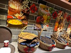 -湘西小馆(滨河路店)