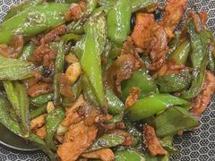 -辛香味烧鱼馆·非遗技艺·排骨红烧肉(光谷医药园店)
