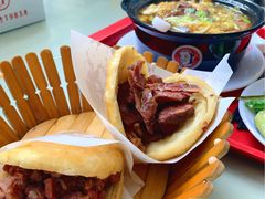 -闫家驴肉老店(华电一校店)
