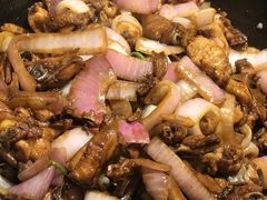 -胡须佬鸡煲四季火锅店(石厦西村直营店)