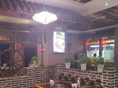 -辣莊重庆老火锅(威海高铁站韩乐坊店)