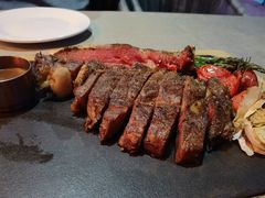烤安格斯西冷牛排-埠口精酿夜景餐酒吧· BREWPORT BISTRO(长嘉汇重庆之眼店)