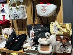 -九木杂物社(新辰里酒仙桥店)