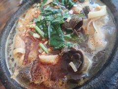 砂锅毛血旺-王明古法砂锅居(开化寺店)