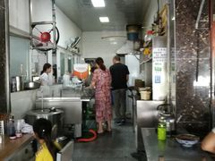 大堂-平安桥张氏肥肠粉