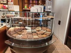 -Laderach 莱德拉(上海环贸iapm店)