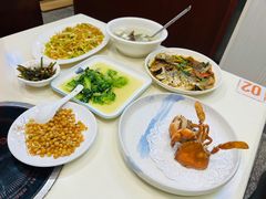 -鑫悦楼煎蟹·16年海鲜大排档