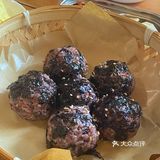 在青岛吃完，打包上高铁接着吃