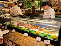 -广州中心皇冠假日酒店-环市食坊·海鲜自助餐厅