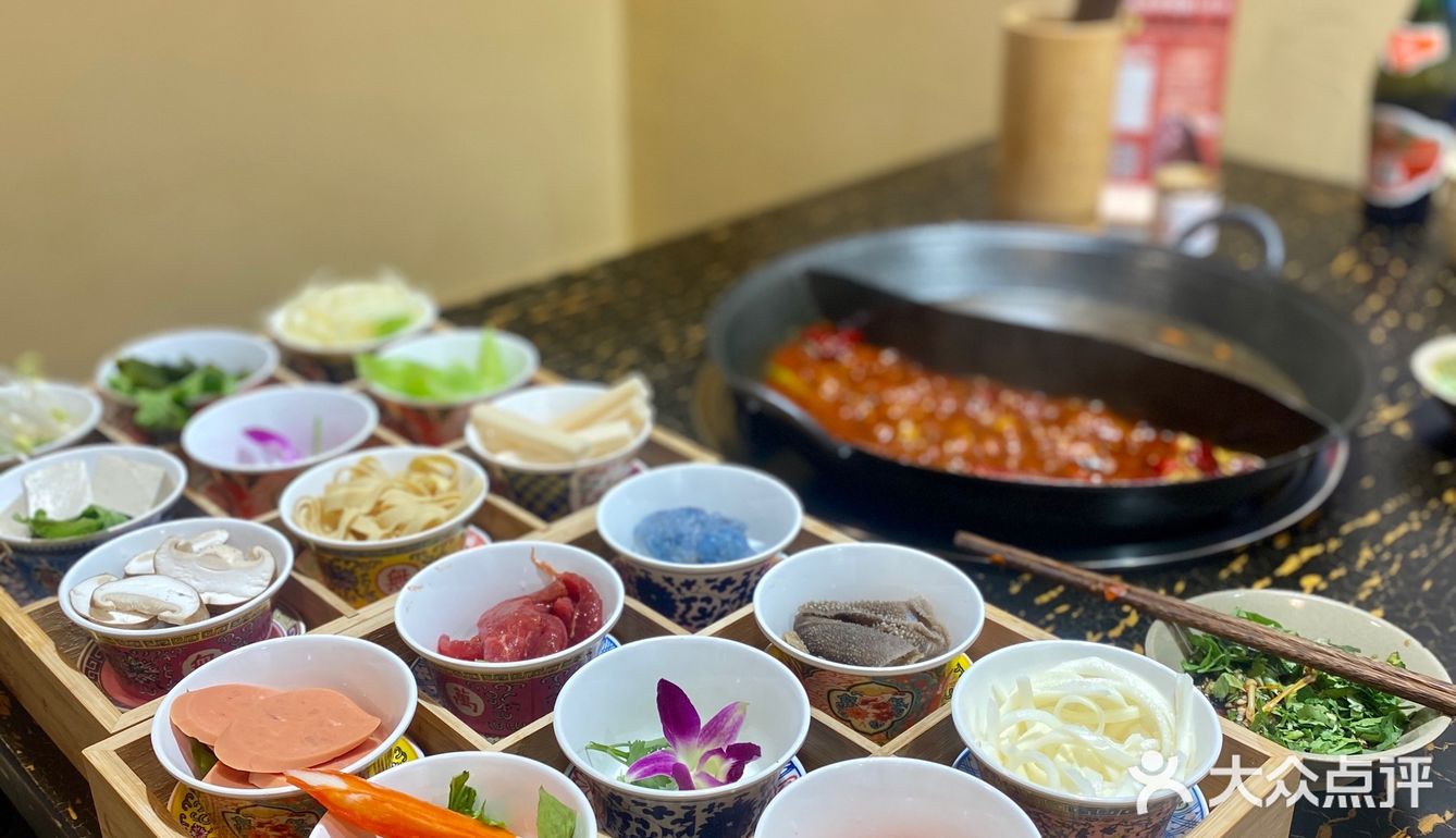 东莞美食|没有想要在东莞也能吃到重庆碗盖火锅 