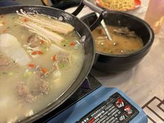 -霄汉牛三鲜湖北砂锅菜(万松园2店)