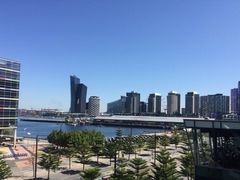 -墨尔本滨海港区