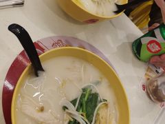 -谭仔米线(皇庭广场店)