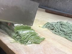 -手擀菠菜面(西康路店)