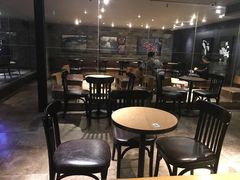 大堂-星巴克(广州动漫星城东区店)