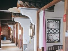 -红灯笼大酒楼(通湖路店)