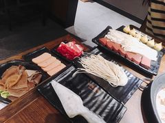 -呷哺呷哺 小火锅 (浦东新欧尚超市店)