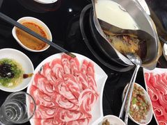-红菇坊鲜汤火锅(橡树湾店)