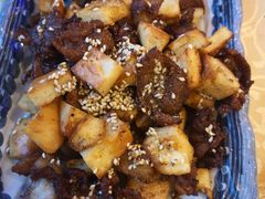 羊肉炒馕-维吾尔餐厅(宜山路店)