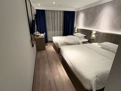 -柏曼酒店(广州长隆旅游度假区汉溪长隆地铁站店)