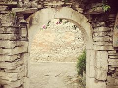 -高荡千年布依古寨旅游景区