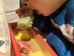 -阮大兴糕团(杭州西湖银泰百货店)