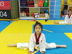 -哈喽实战跆拳道·跳绳·体能(慈云寺馆)