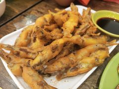 椒盐多春鱼-贞姨美食·老字号海鲜大排档