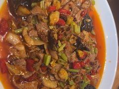 -严记小天府酸菜鱼(西四路店)