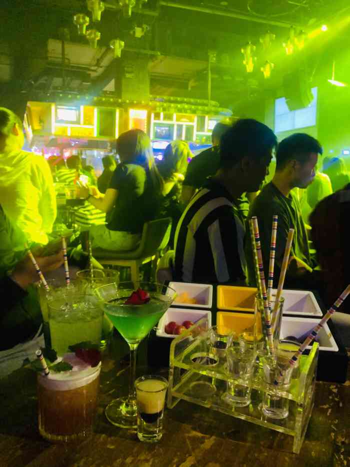 光音live(南门店)-"首先真的唱歌很好听,其次位置很好,黄金地.