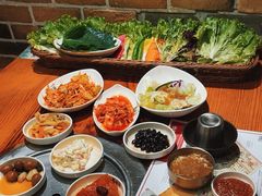 -青鹤谷(虹莘路总店)