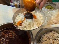 -牡丹广场薛栓子擀面皮大王