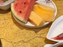 -雍和会海鲜姿造自助(湖东路店)