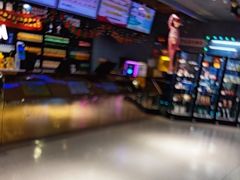 -嗨翻Hi-Fun竞技主题乐园·蹦床团建生日轰趴(荆川 国光1937店)