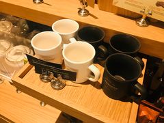 -星巴克(汾阳路店)