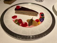 -Mogul Eatery·大亨餐酒馆