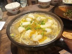 -有红鸡毛店·砂锅菜(抚琴夜市店)