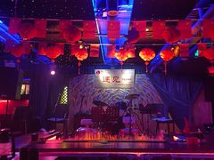 -夜火烤摊·东北烧烤酒场·老杨小黄鱼