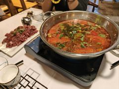 -农夫人家餐饮