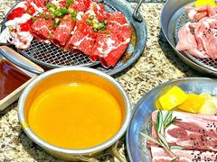 -安小胖韩国烤肉(财富广场画苑小区店)