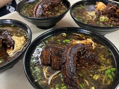 -小龙大肉面馆