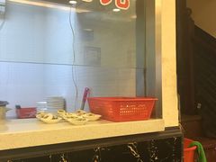 -小姜锅贴(凤凰街店)