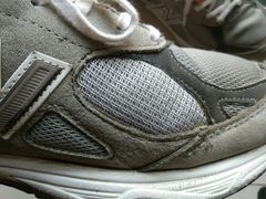 -京伟修鞋洗鞋奢侈品皮具护理店